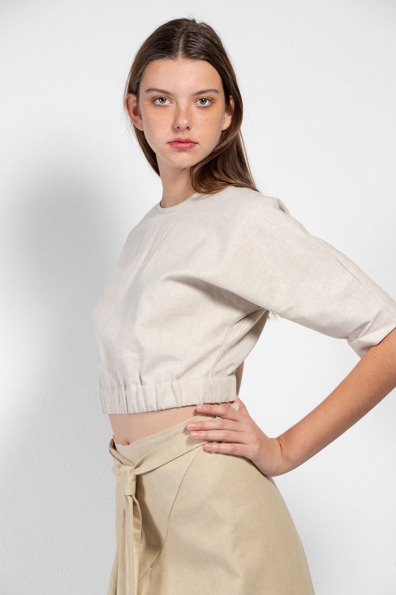 Arugula Linen-Blend Open Back Crop Top
